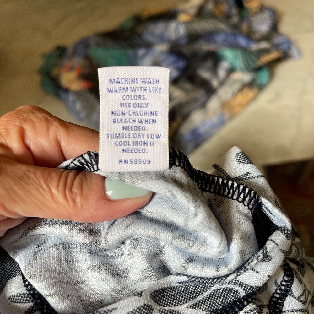 Big Man's Tropical Button down shirt - Picture 4 of 4